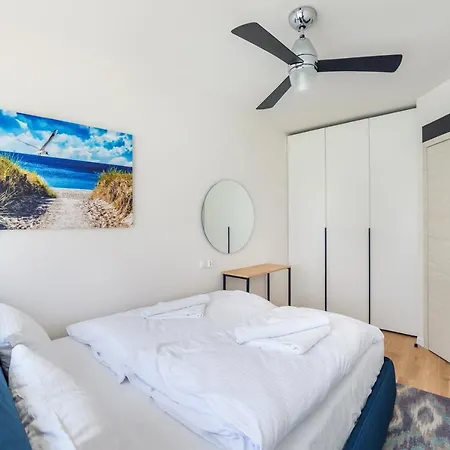 I Jastrzebia Gora, Sun & Snow Jastrzębia Góra