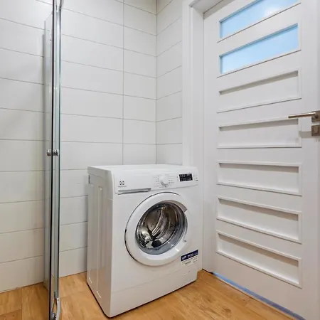 I Jastrzebia Gora, Sun & Snow *