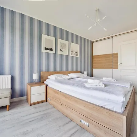 I Jastrzebia Gora, Sun & Snow Jastrzębia Góra