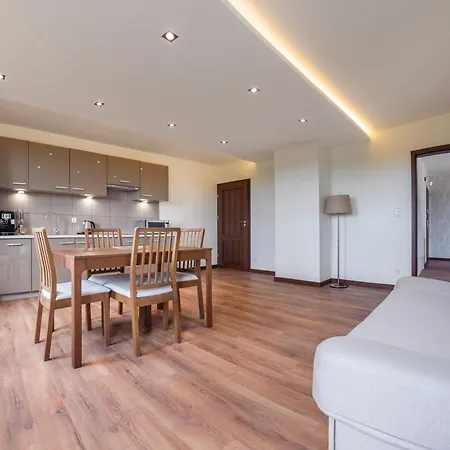 I Jastrzebia Gora, Sun & Snow Apartmán *