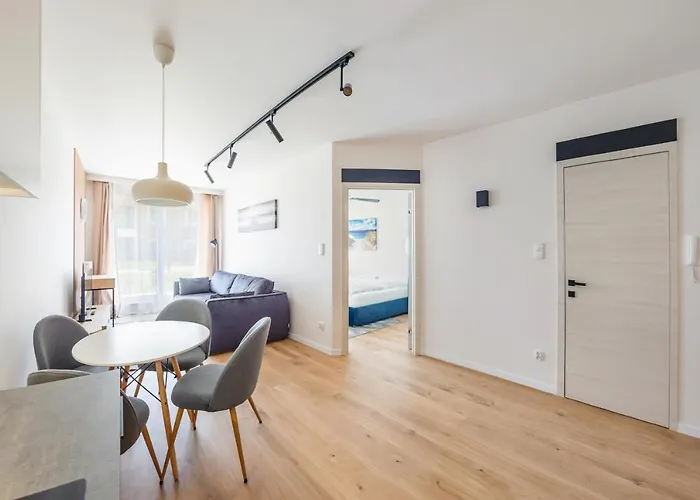 I Jastrzebia Gora, Sun & Snow *