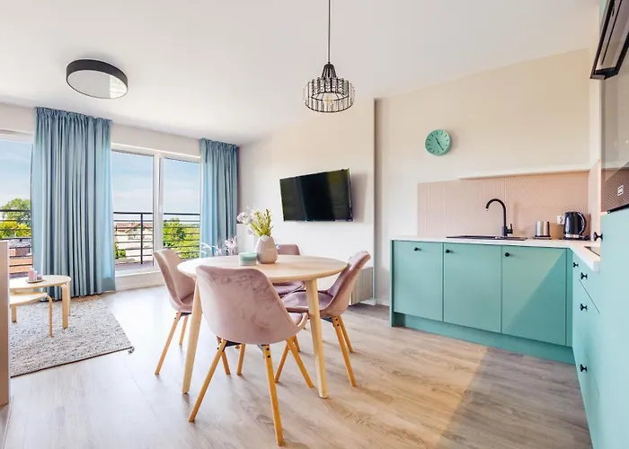 I Jastrzębia Góra, Sun&snow *